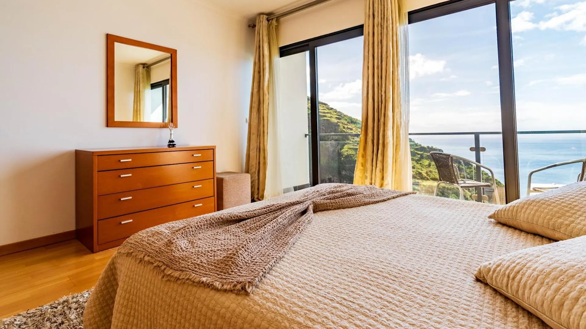 Villa Alex,Pool And Ocean View Calheta  Calheta (Madeira)