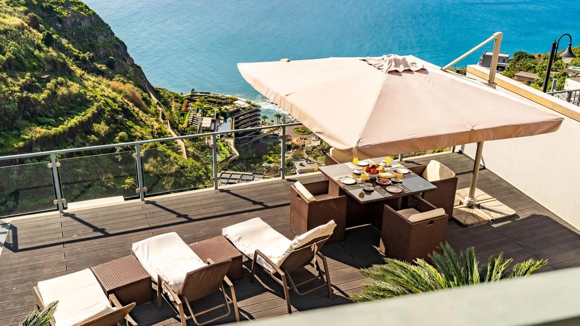 Villa Alex,Pool And Ocean View Calheta  0*, Calheta (Madeira)