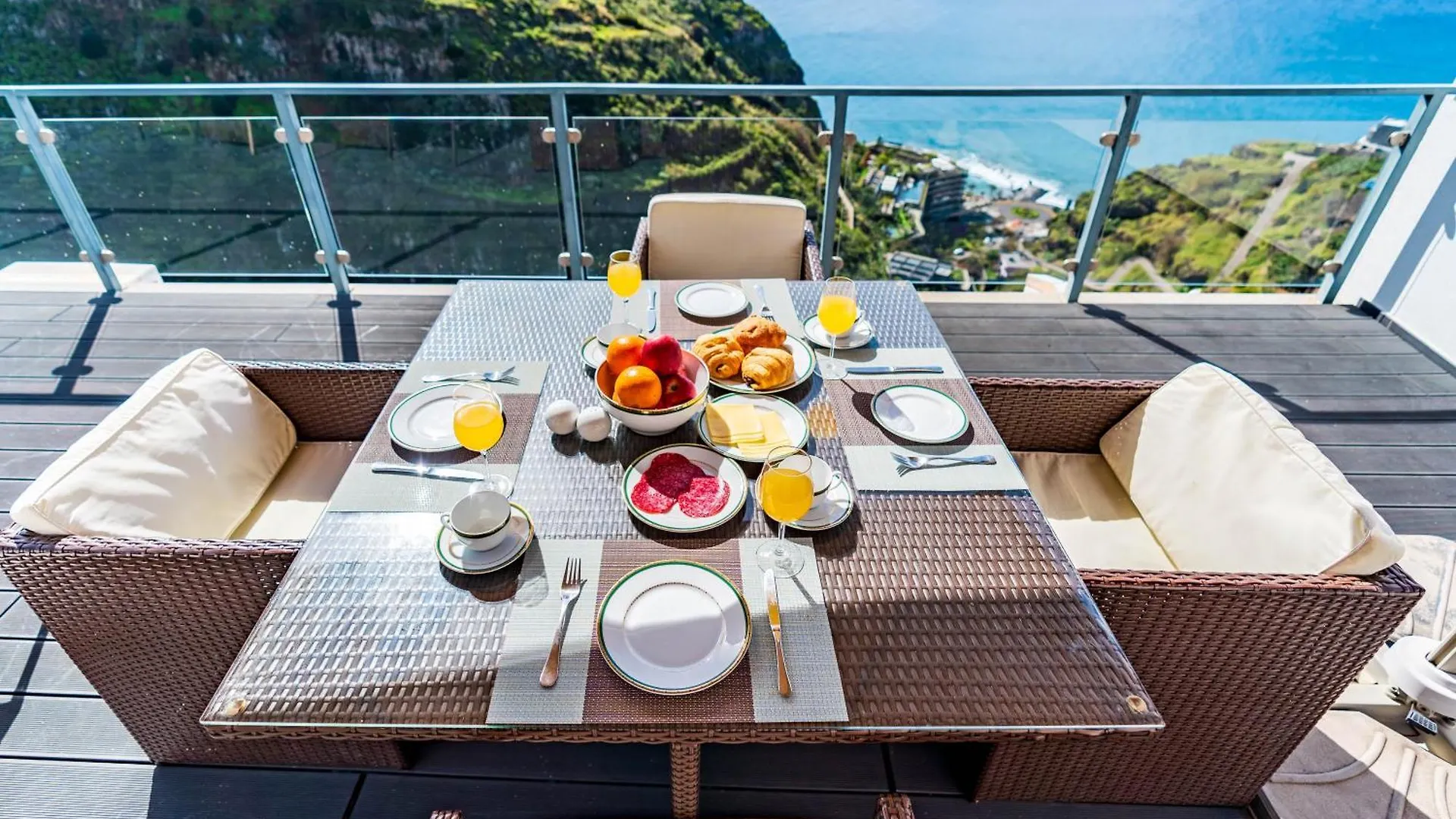 Villa Alex,Pool And Ocean View Calheta