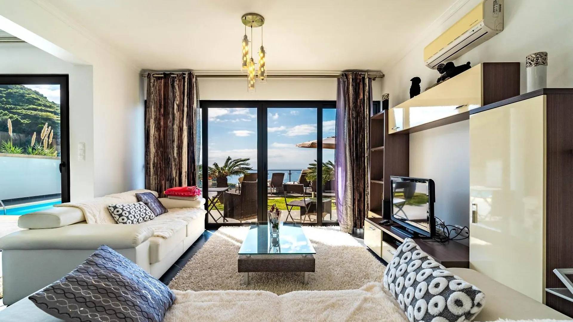 Villa Alex,Pool And Ocean View Calheta   Calheta (Madeira)