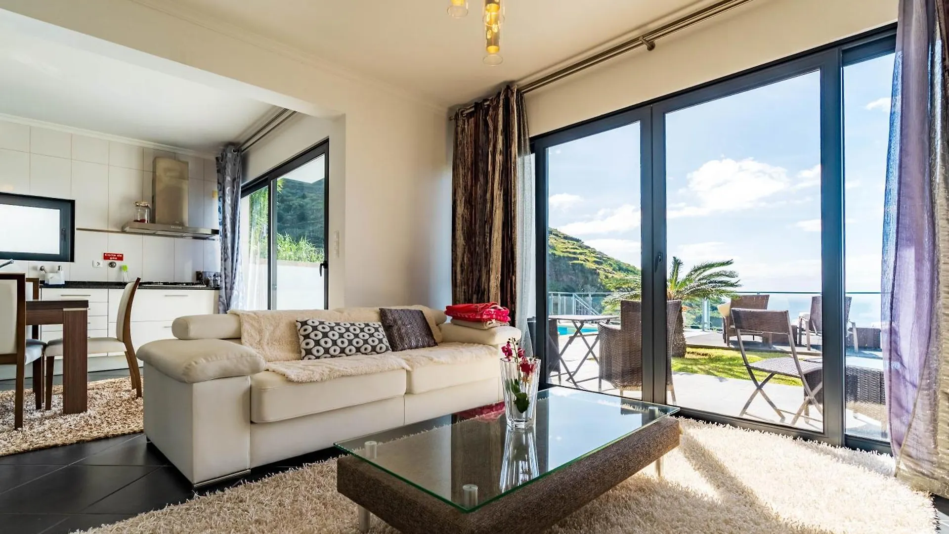 Villa Alex,Pool And Ocean View Calheta  Portugal