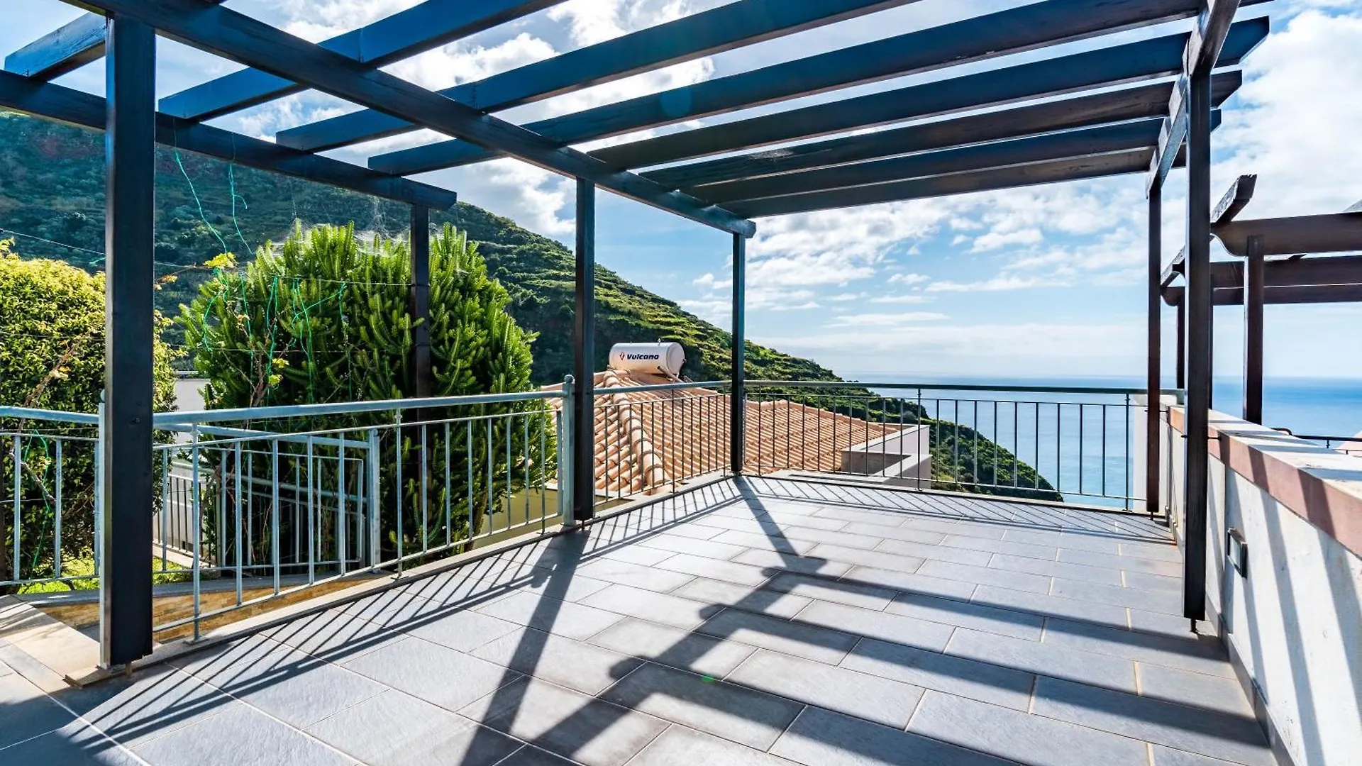 Villa Alex,Pool And Ocean View Calheta
